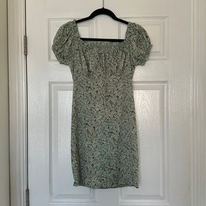 Sea foam green with white daisy pattern. Peasant too dress. Mini dress.
